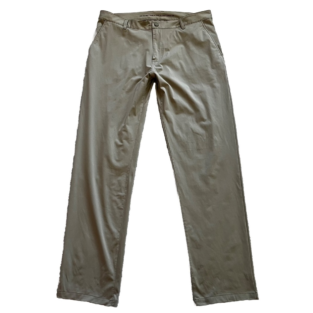 RHONE KHAKI PANTS SIZE 35 CLASSIC MODERN STYLISH EFFORTLESS CASUAL COMFORTABLE